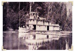 Steam Stern Wheeler on Snoqualmie River