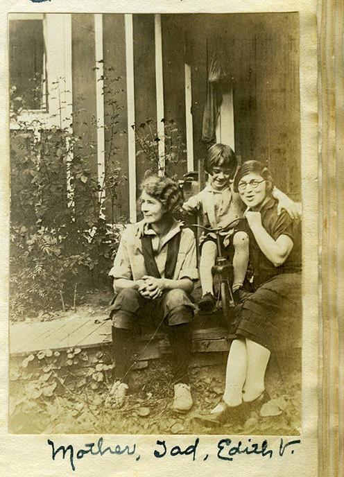 Picture of Tad, Florence and Edith (a friend)