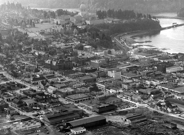View-of-Downtown-Olympia-Port-of-Olympia-ca