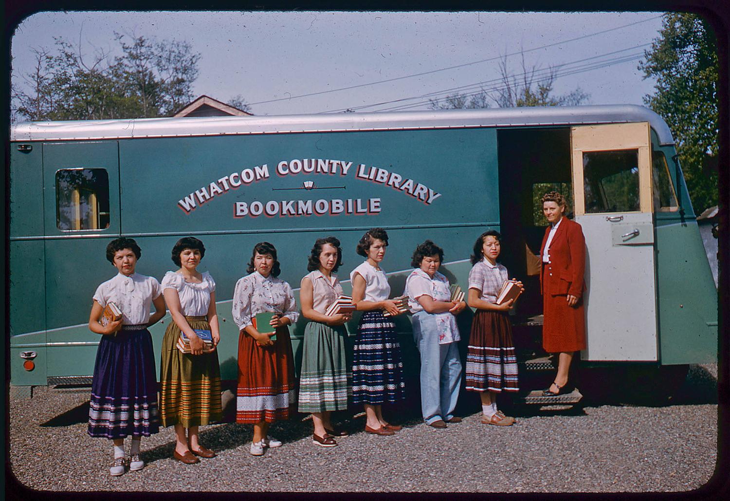 wcls75_bookmobile_wclsbk0009