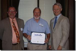 (l to r) Rand Simmons, volunteer Gordon Russ, Sam Reed