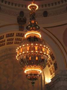chandelier-small2