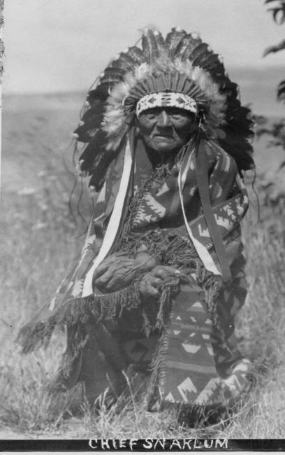 Chief Snakelum kneeling, wearing traditional clothing, circa 1924-1949 (Photo: Island County Historical Society)  
